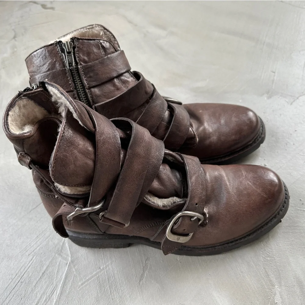 FRYE Womens Valerie Shearling Strappy Ankle Boot - Picture 3 of 7